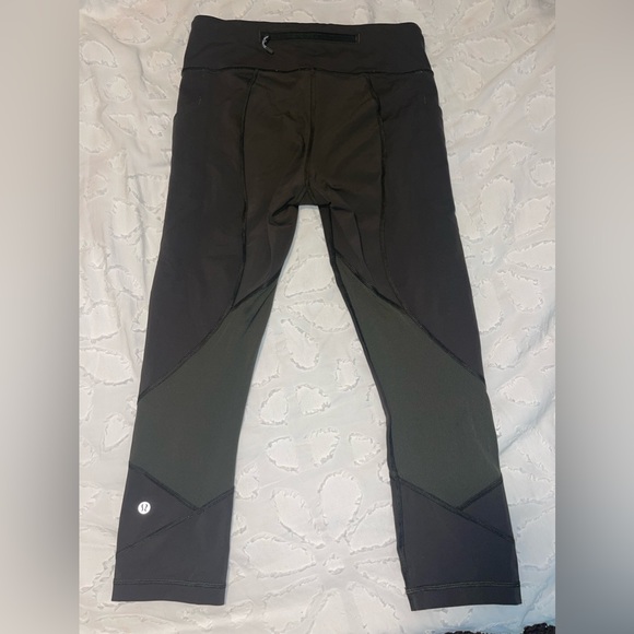 lululemon leggings! - Picture 4 of 5